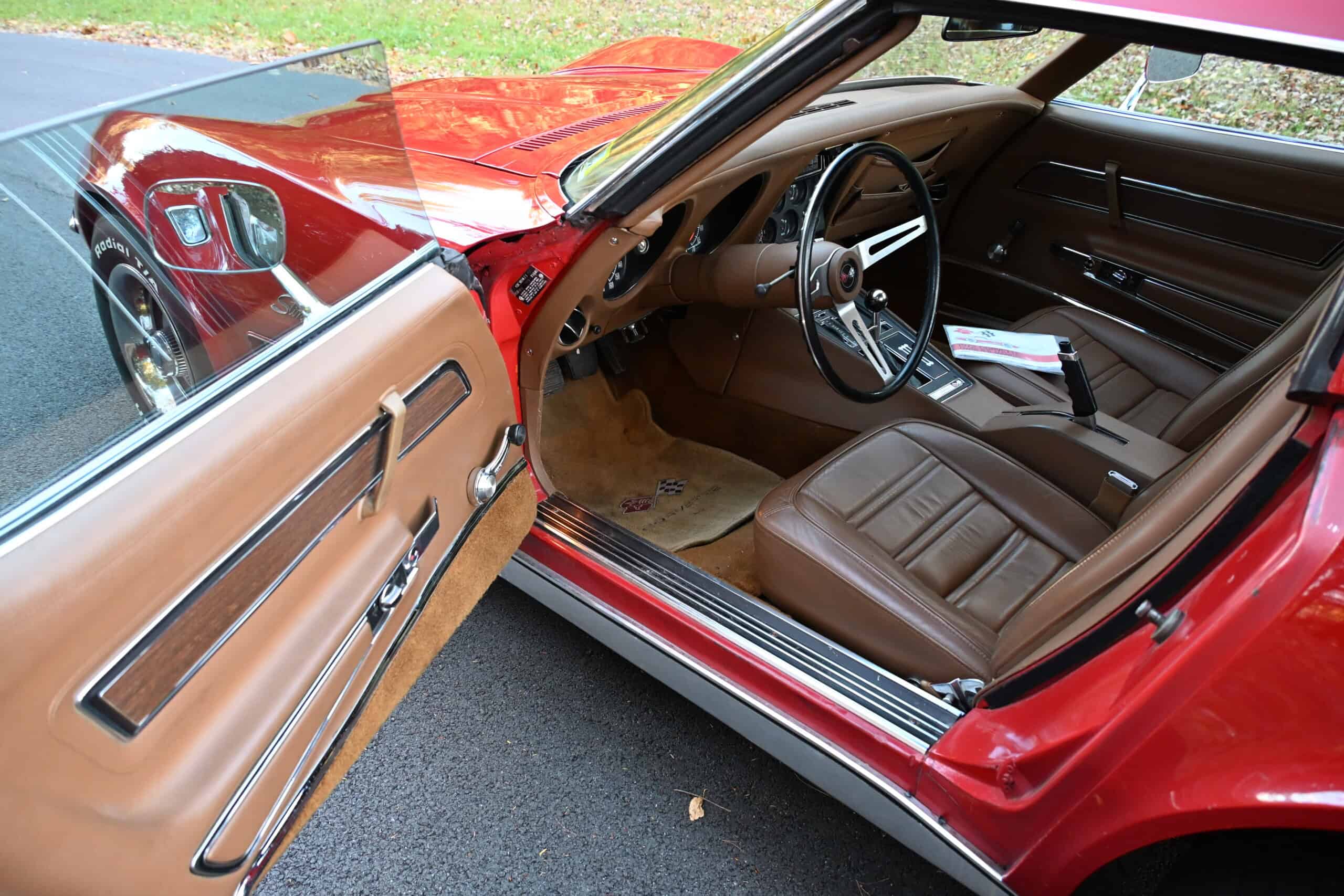 1972 Chevrolet corvette — Interior of a classic car with brown seats and dashboard.